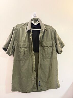 5.11 Tactical Short-Sleeve Field Shirt Jacket in Olive Green